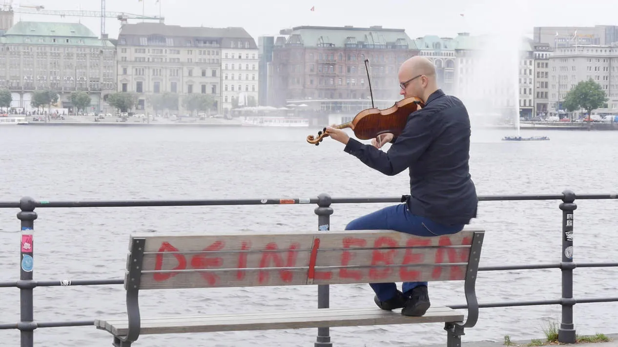 ILKA SEIFERT aussen ‍urbaner Klang Und Eigener Raum​